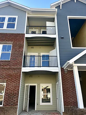Balcony railings, full stack, Garden-style multifamily